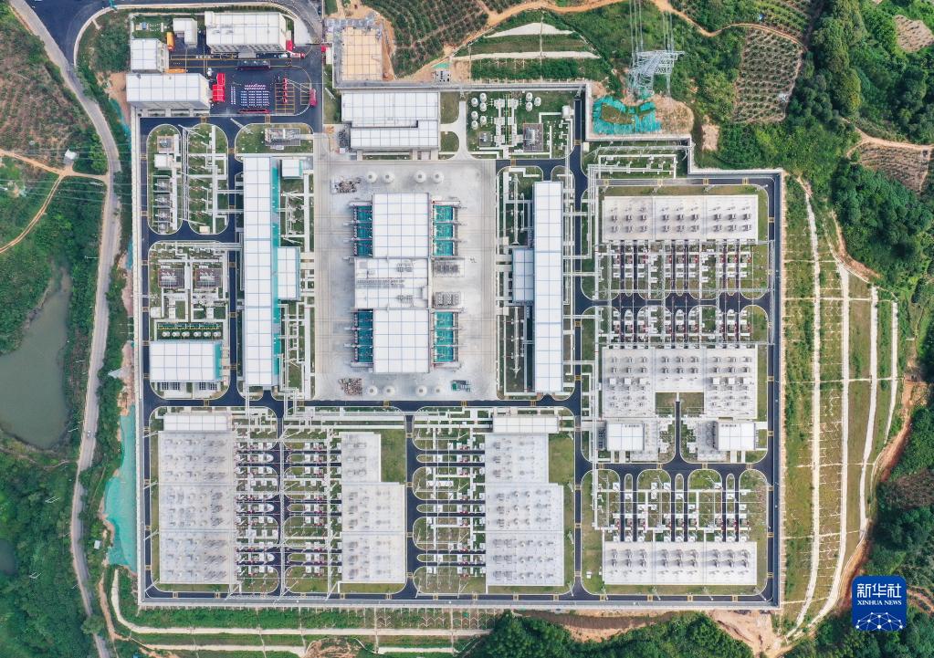 Fujian-Guangdong - Back-to-Back Converter Station